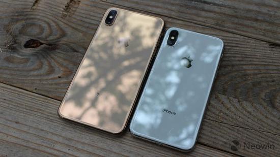 iPhone新机遭遇民意调查：1/4受访者想要吐槽